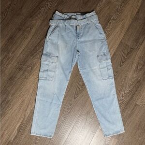 White House Black Market Light Blue Jeans / Ex High Rise / Tapered Ankle / BNWT
